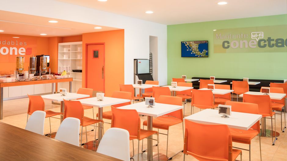 One Guadalajara Expo Restaurant
