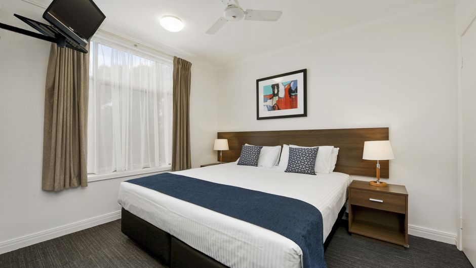 Quest Dandenong Room