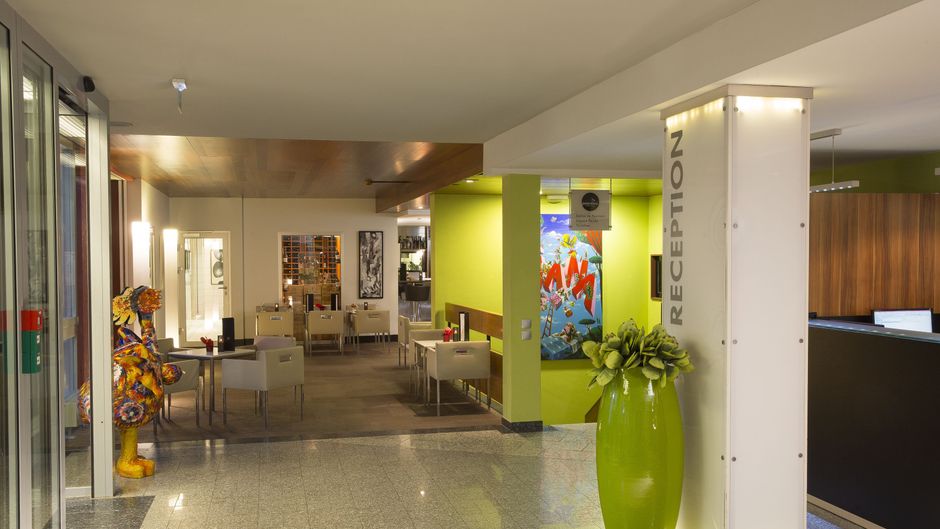 Hotel Diana Lobby