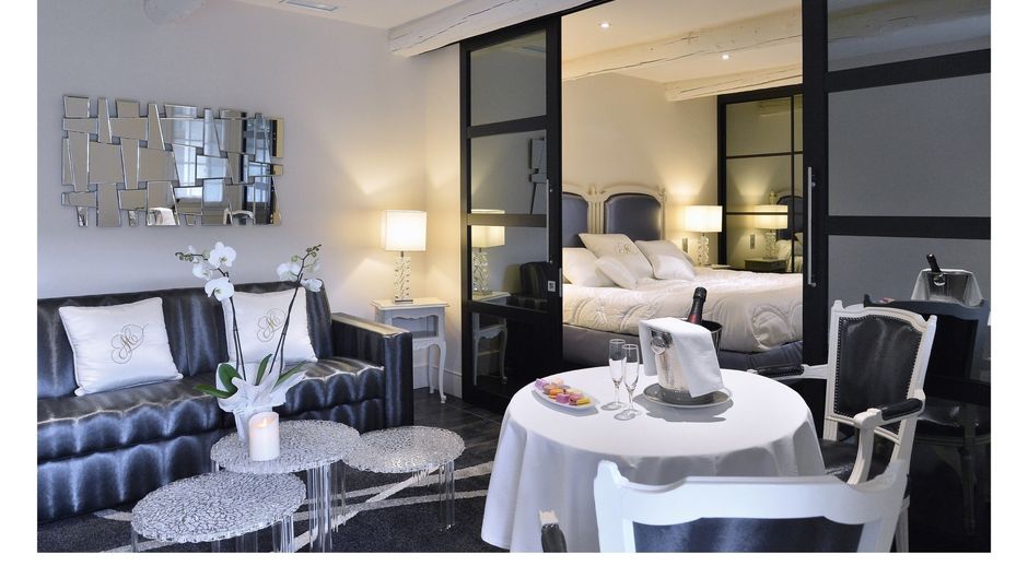 Auberge de Cassagne Spa Room