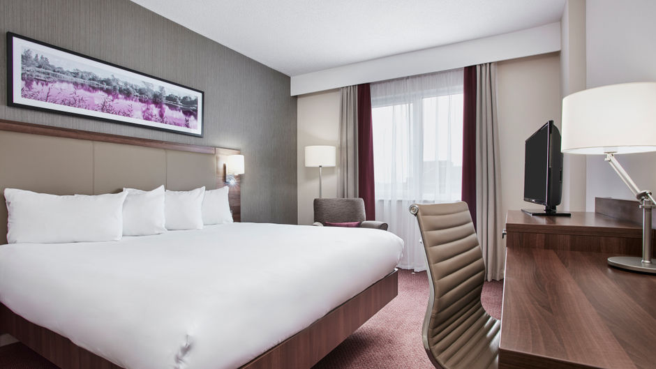 Leonardo Hotel Derby Room