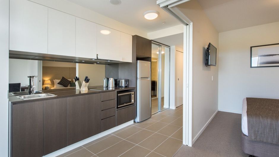 Empire Apartment Hotel Room