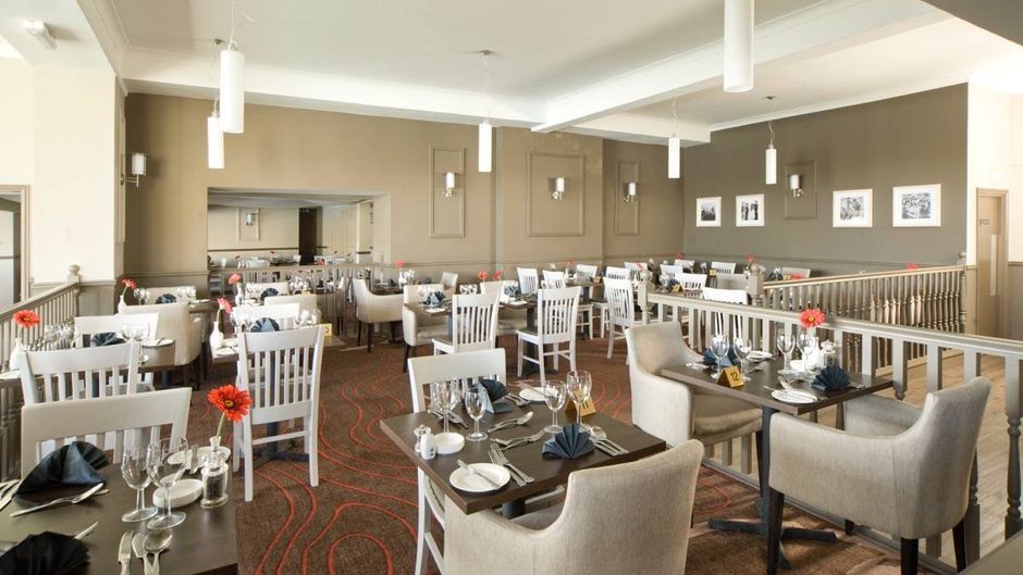 The Ship & Castle Hotel Restaurant
