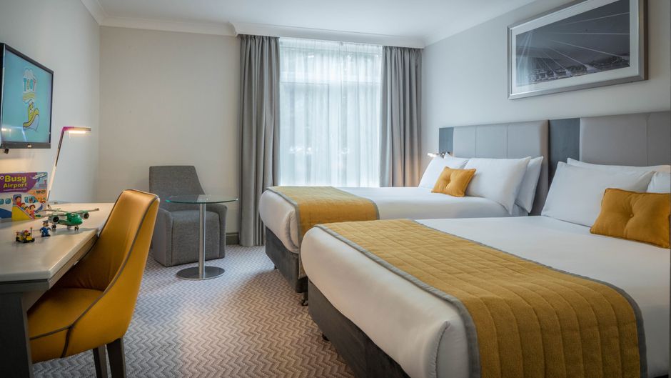 Maldron Hotel Dublin Airport Room