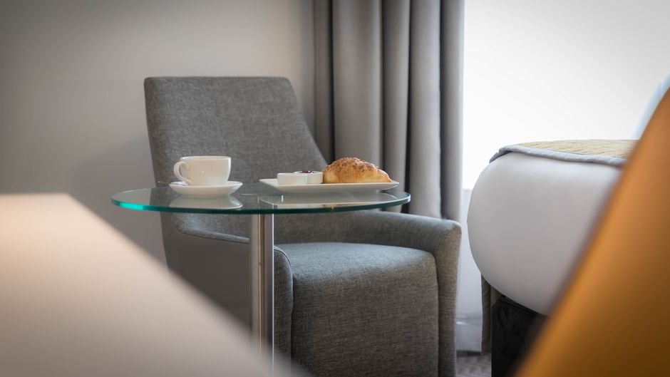 Maldron Hotel Dublin Airport Room