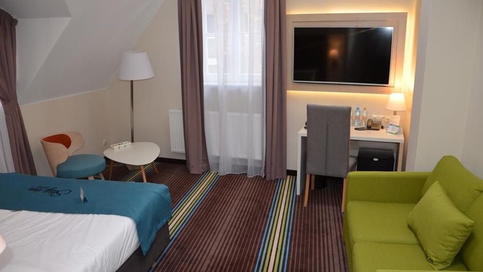 Stay Inn Hotel Room