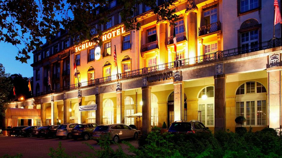 Schlosshotel Karlsruhe Exterior