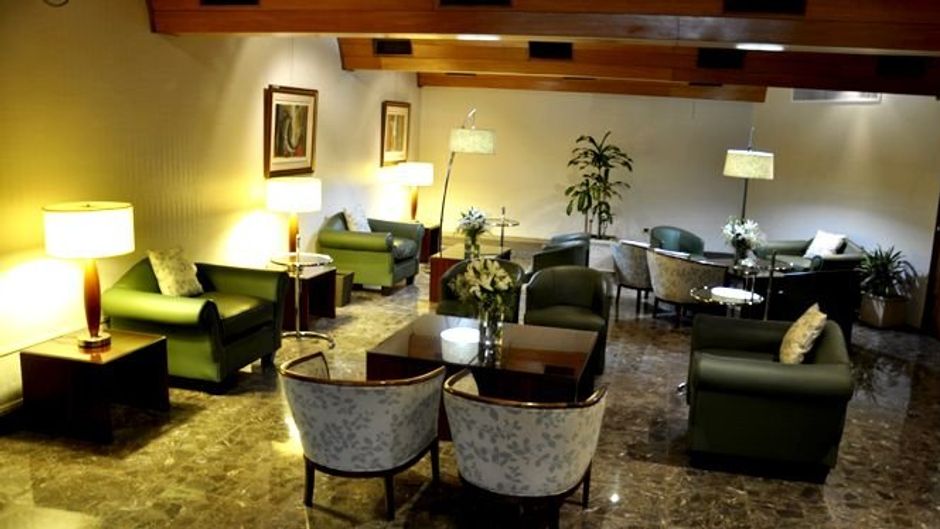 Carlton Hotel Lobby