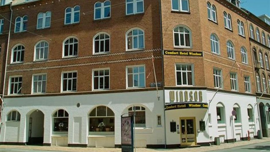Hotel Windsor Exterior