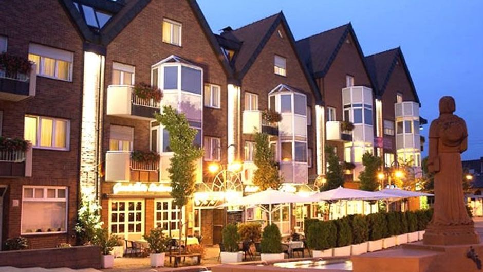 Harheimer Hof Hotel Exterior