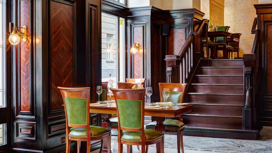 Atlas Deluxe Hotel, Lviv Restaurant