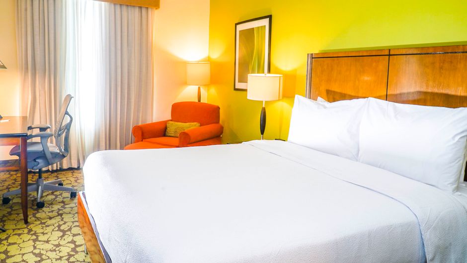 Hilton Garden Inn Panama City Room
