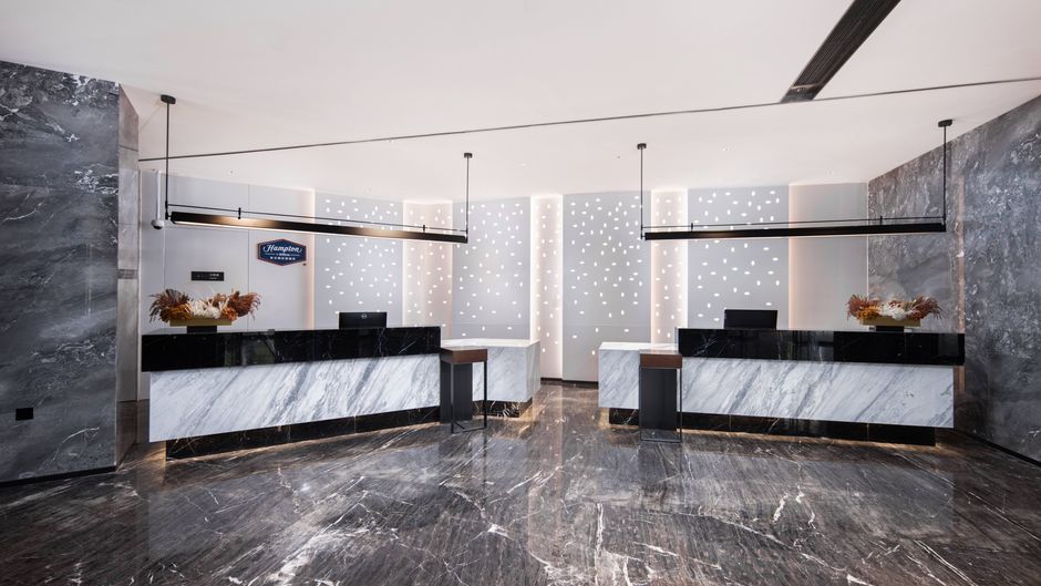 Hampton by Hilton Hongqiao Jiuting Lobby