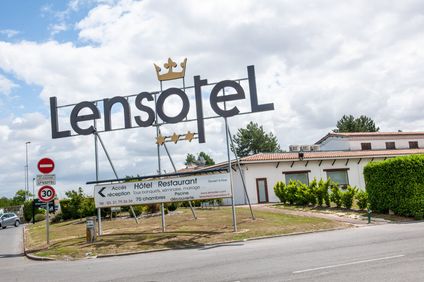 Lensotel Hotel