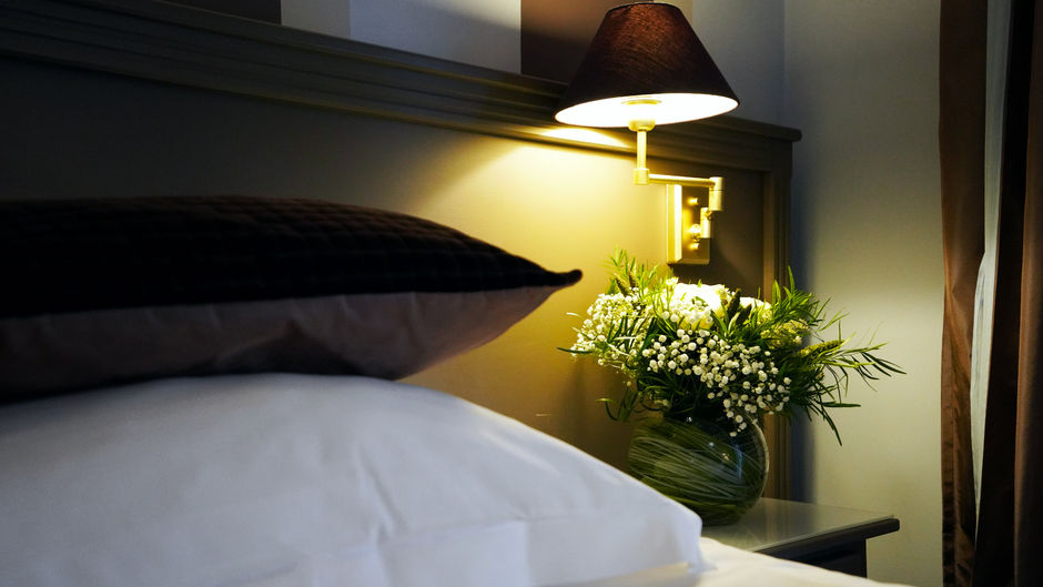 Lensotel Hotel Room