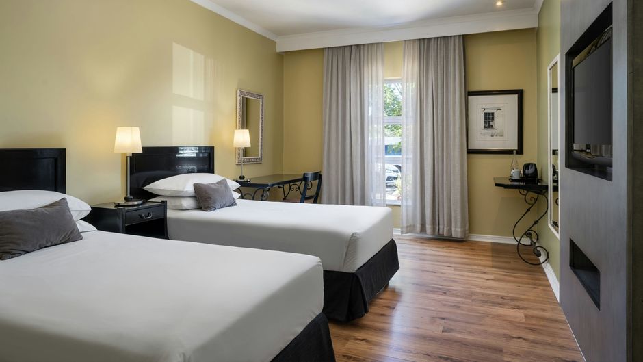 Protea Hotel Bloemfontein Room