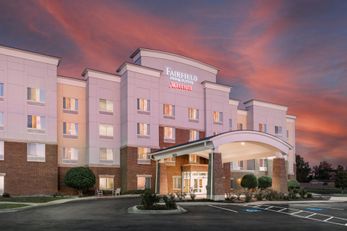 Fairfield Inn & Suites Kansas City