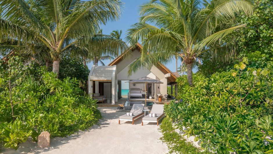JW Marriott Kaafu Atoll Island Pool