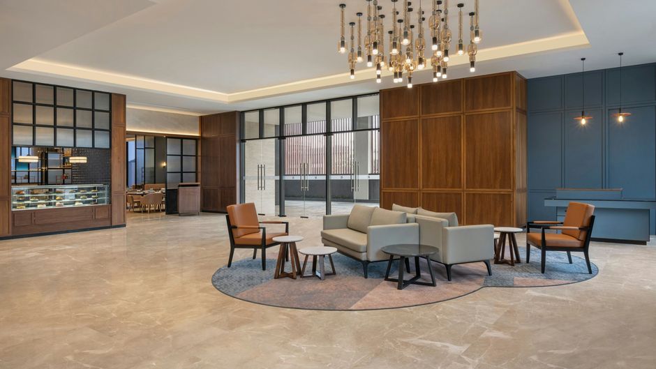 Four Points by Sheraton Chennai Velacher Lobby