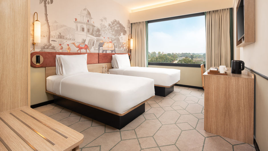 Holiday Inn Gurgaon NH8 Room