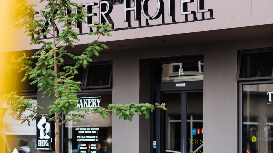 Exeter Hotel Exterior