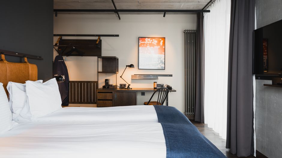 Exeter Hotel Room