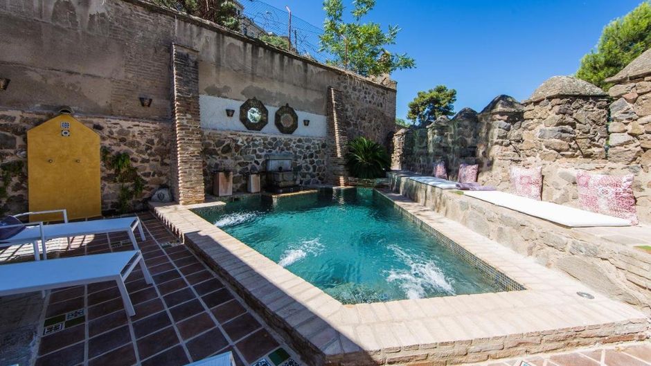 Hacienda Del Cardenal Pool