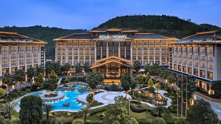 Four Points by Sheraton Anshun Exterior