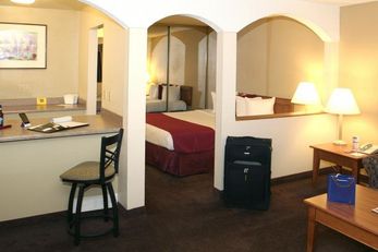 Mardi Gras Hotel & Casino