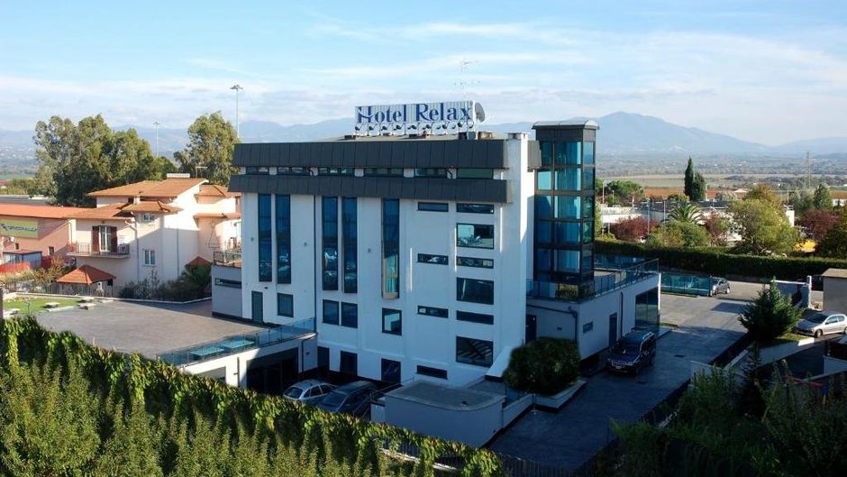 Hotel Relax Roma Nord Exterior