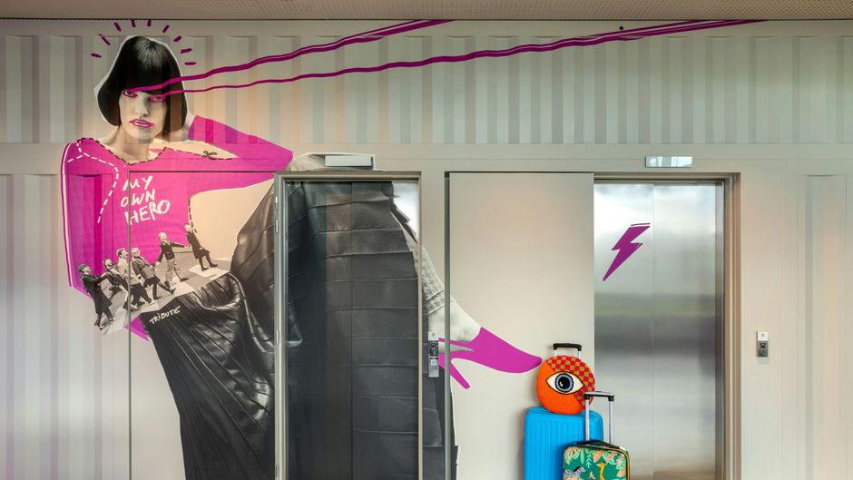 Moxy Antwerp Exterior