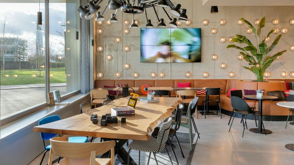 Moxy Antwerp Restaurant