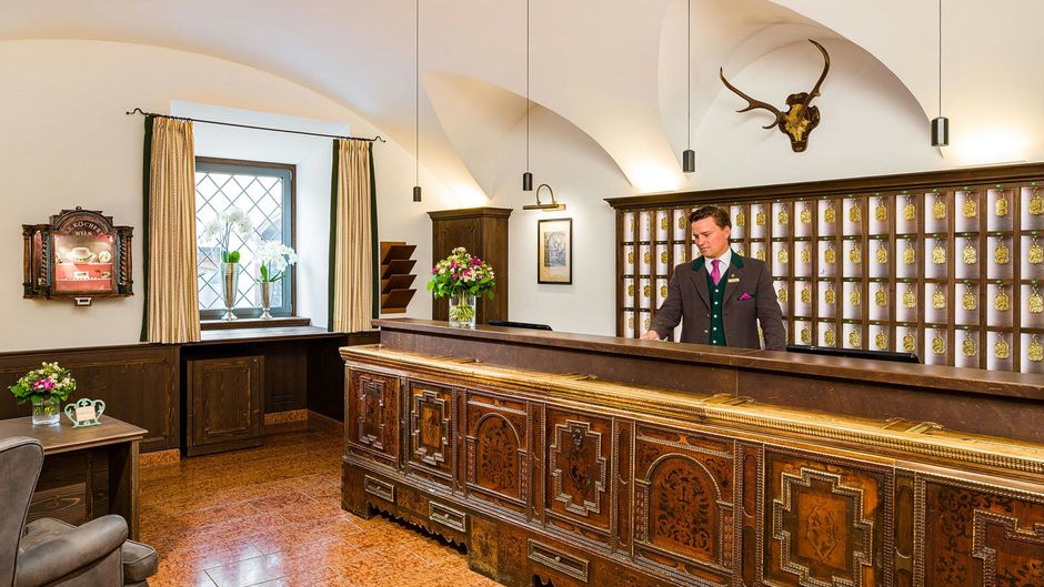 Hotel Goldener Hirsch, Luxury Collection Lobby