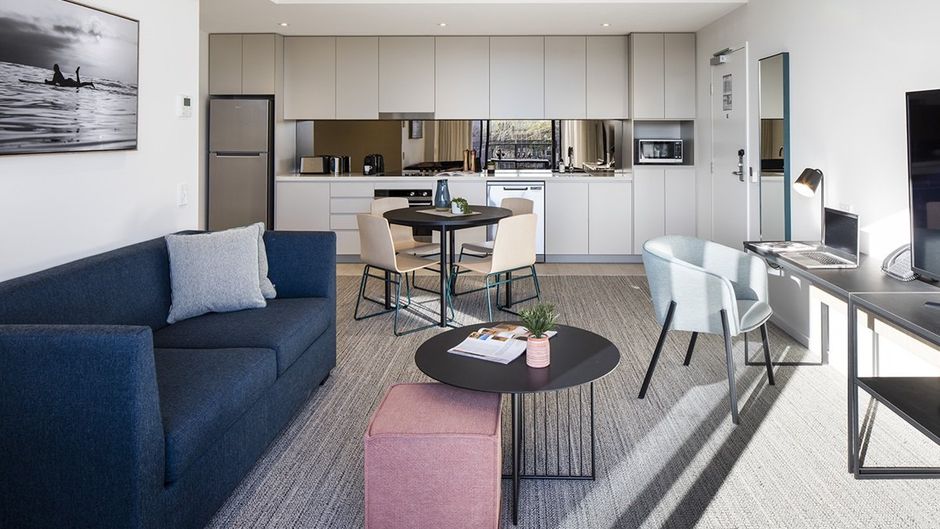 Quest Robina Room