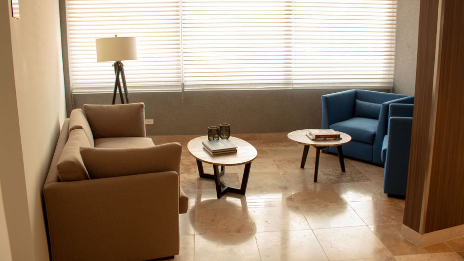 Hotel Estelar San Isidro Lobby