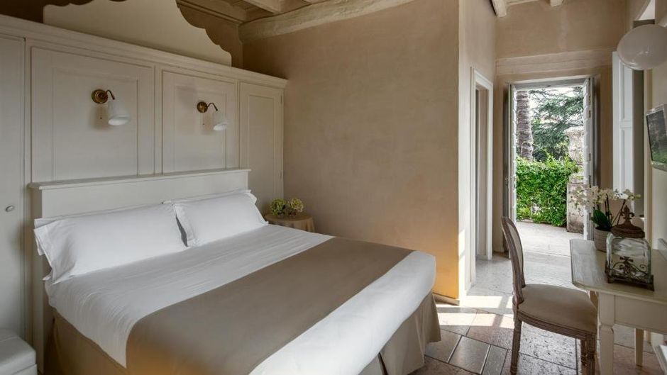Palazzo Novello Hotel Room