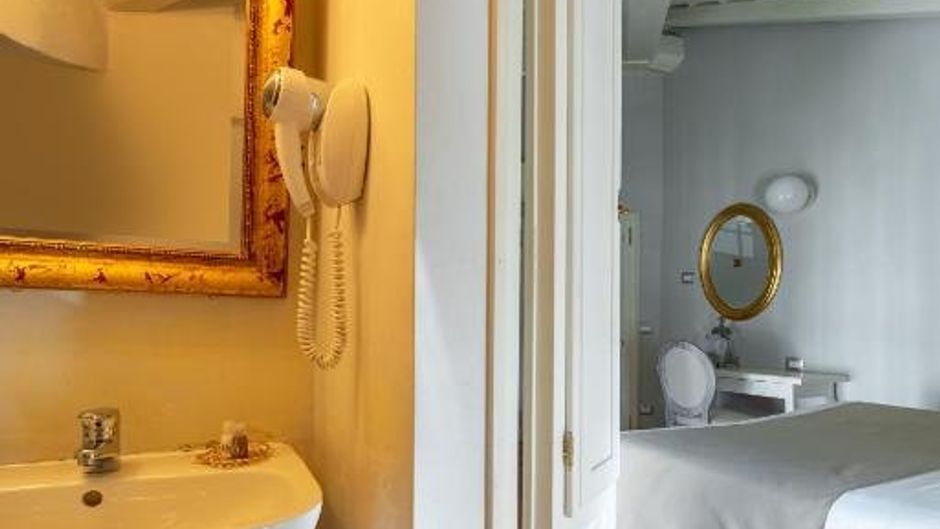 Palazzo Novello Hotel Room