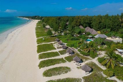 Breezes Beach Club & Spa