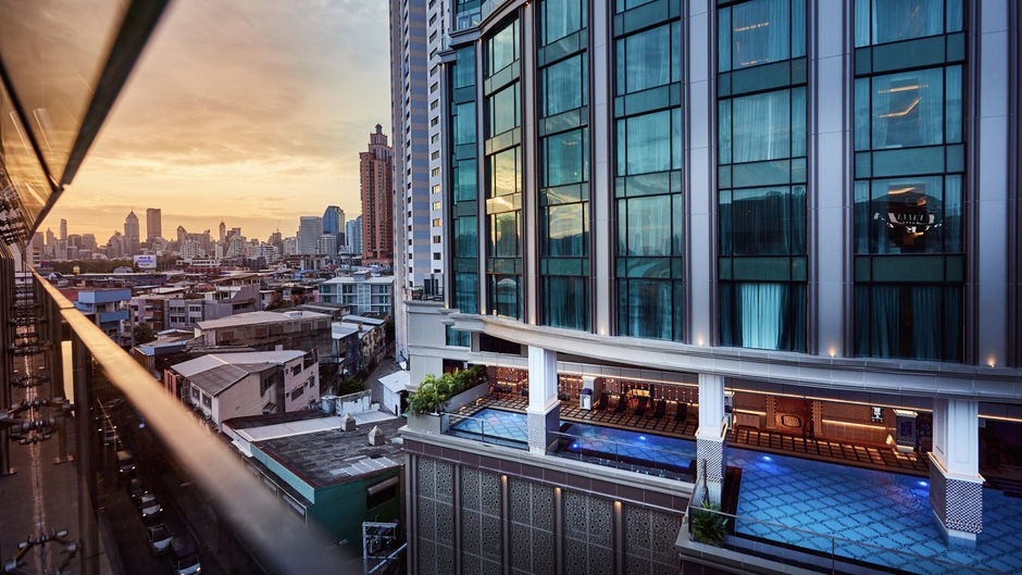 Valia Hotel Bangkok Exterior