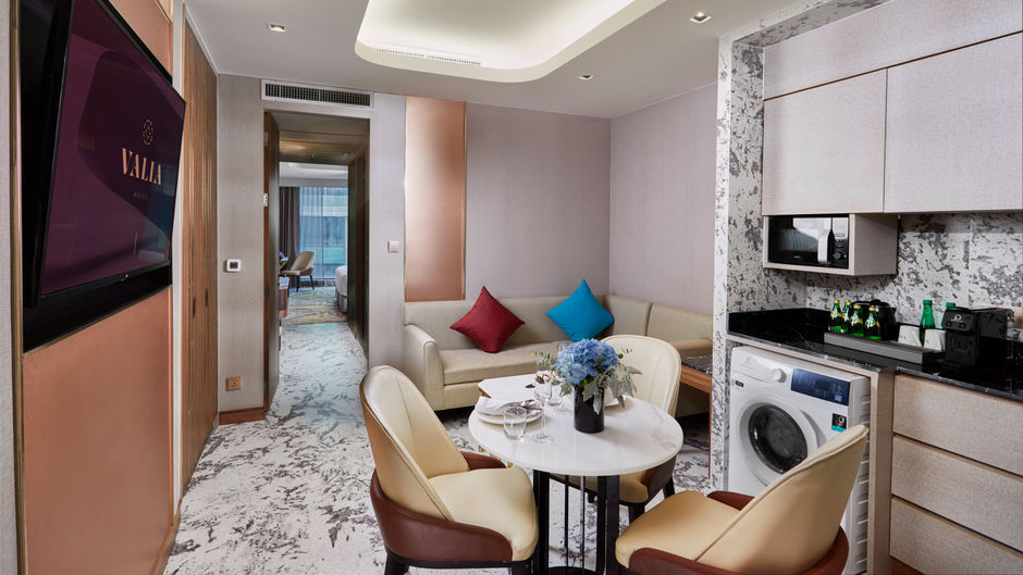 Valia Hotel Bangkok Suite