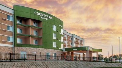 Courtyard Ardmore