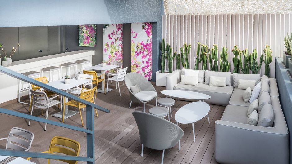 AC Alicante Hotel by Marriott Pool