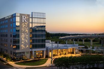 Renaissance Atlanta Airport Gateway