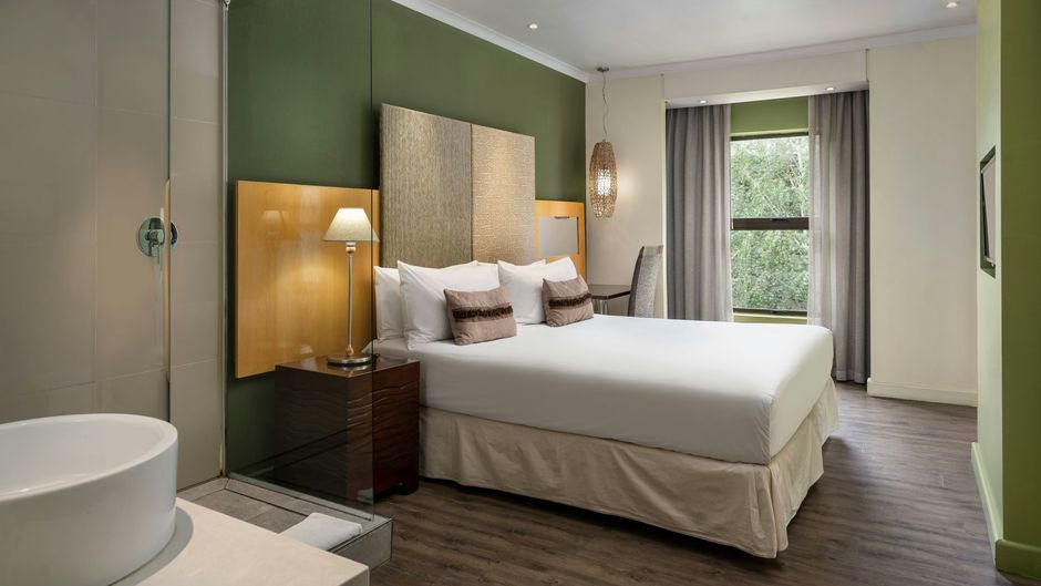 Protea Hotel Willow Lake Room