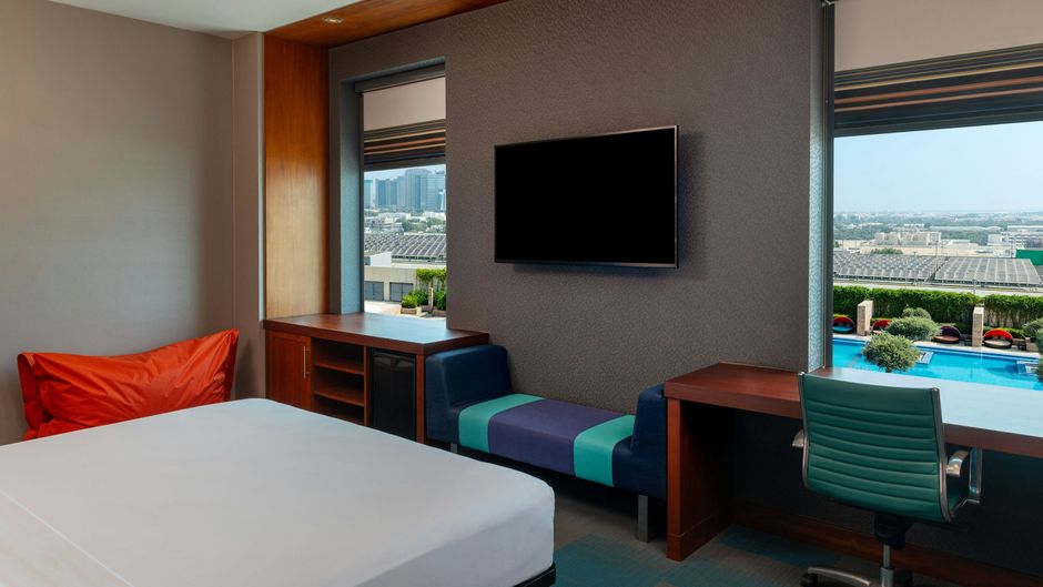 aloft Abu Dhabi Room