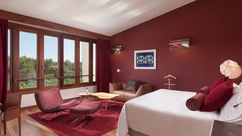 Hotel Marques de Riscal, a Luxury Coll Room