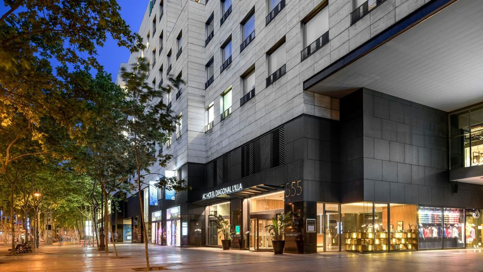 AC Hotel Barcelona L'Illa Diagonal Exterior