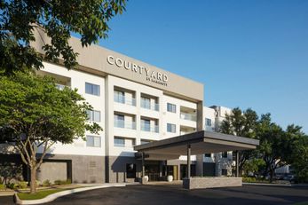 Courtyard Austin South