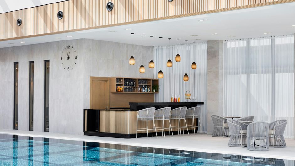 Courtyard by Marriott Batumi Pool