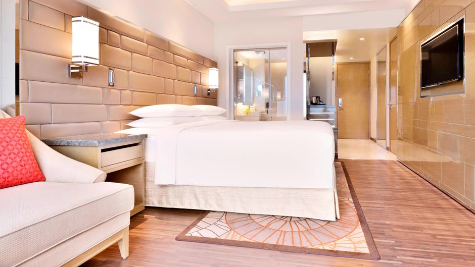 Courtyard by Marriott Bengaluru Hebbal Room